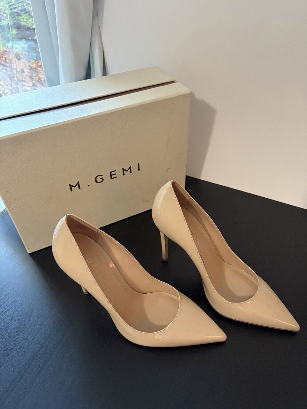 M.Gemi Cammeo Nude Patent Leather Pointed Toe Pump Stiletto Heels EU 37 US 6.5